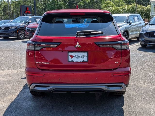 2026 Mitsubishi Outlander — detail view