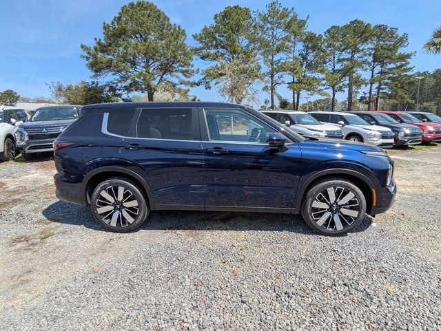 2026 Mitsubishi Outlander — rear three-quarter view