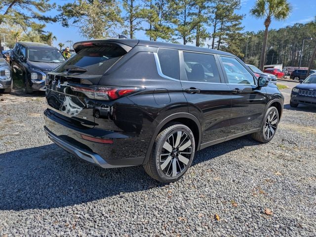 2026 Mitsubishi Outlander — interior view