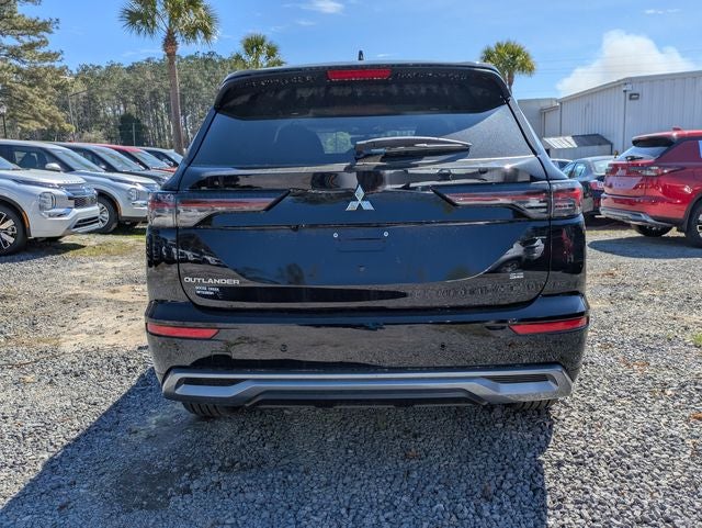 2026 Mitsubishi Outlander — detail view
