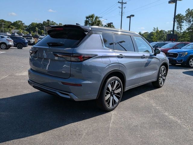 2026 Mitsubishi Outlander — interior view