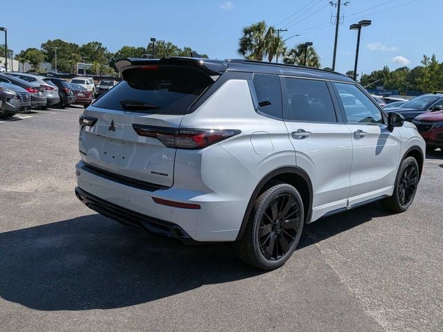 2026 Mitsubishi Outlander — interior view